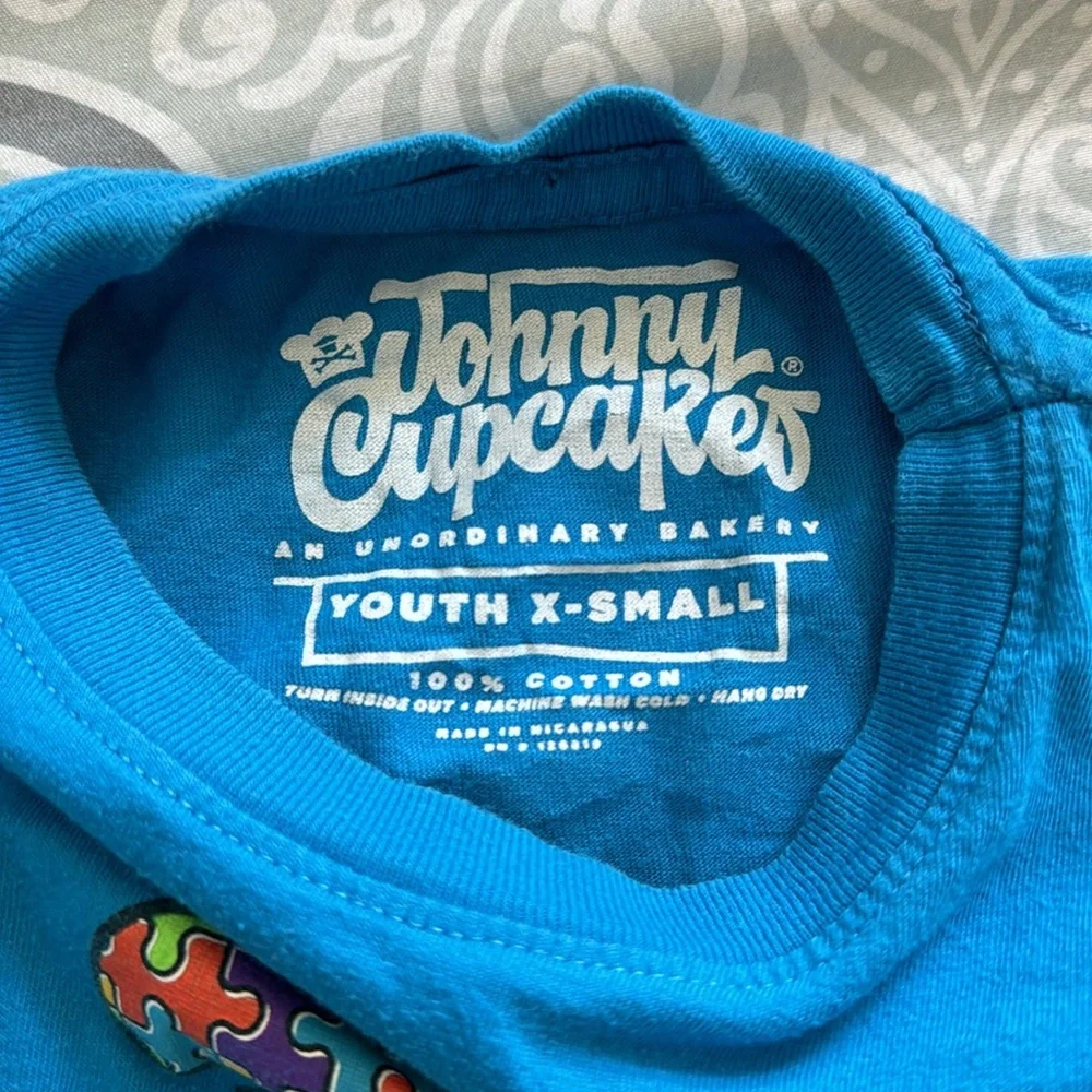 🌈 Johnny Cupcakes Kids Shirt 🌈 - Picture 4 of 5